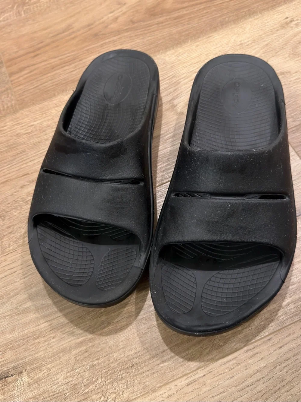 OOFOS Ooahh Slide Sandals Matte Black Cushioned Comfort Unisex Size 11 Men’s